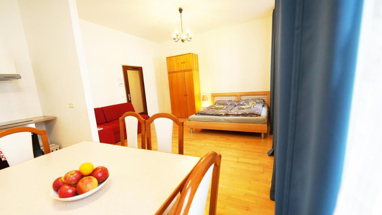 Cozynite Premium Apartment Hernals 1 فيينا المظهر الخارجي الصورة
